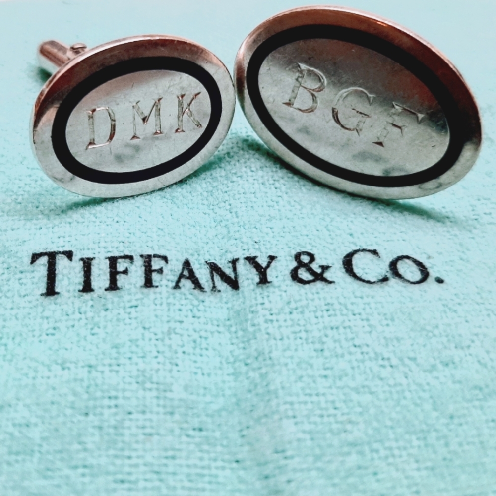 Tiffany & Co. Blue Enamel Oval Cuff Links With Different Size & Engraved Initial